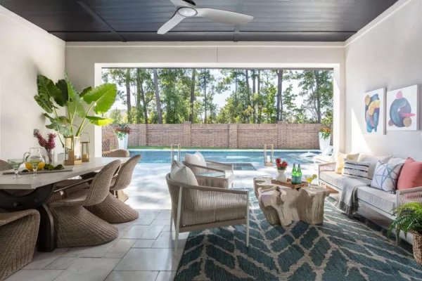 Lanai vs. Porch, Patio, Veranda: Which Outdoor Space Fits Your Home?