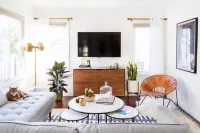 Small Living Room Style: 15 Minimalist Design Strategies