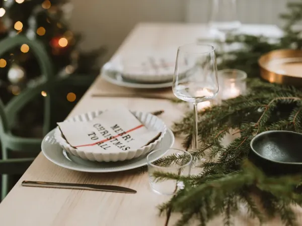 Etiquette Expert: Lock Down Your Guest List Before Any Other Holiday Planning