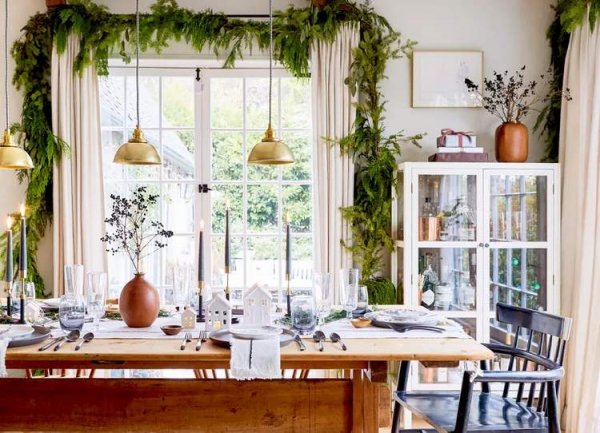 A Mother's Half-Baked Hosting Strategy That Eases Holiday Stress